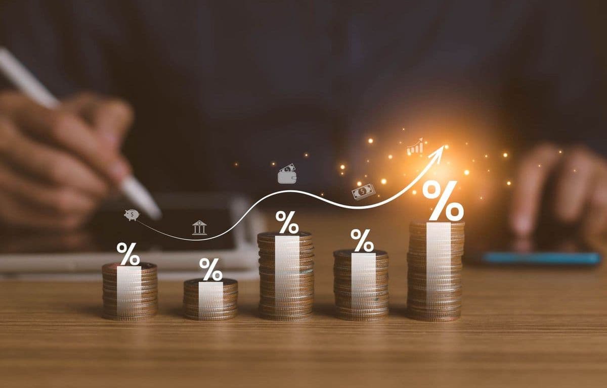 Depozit la termen sau cont de economii în 2026? Unde câștigi mai mult la 10.000, 50.000 și 100.000 de lei