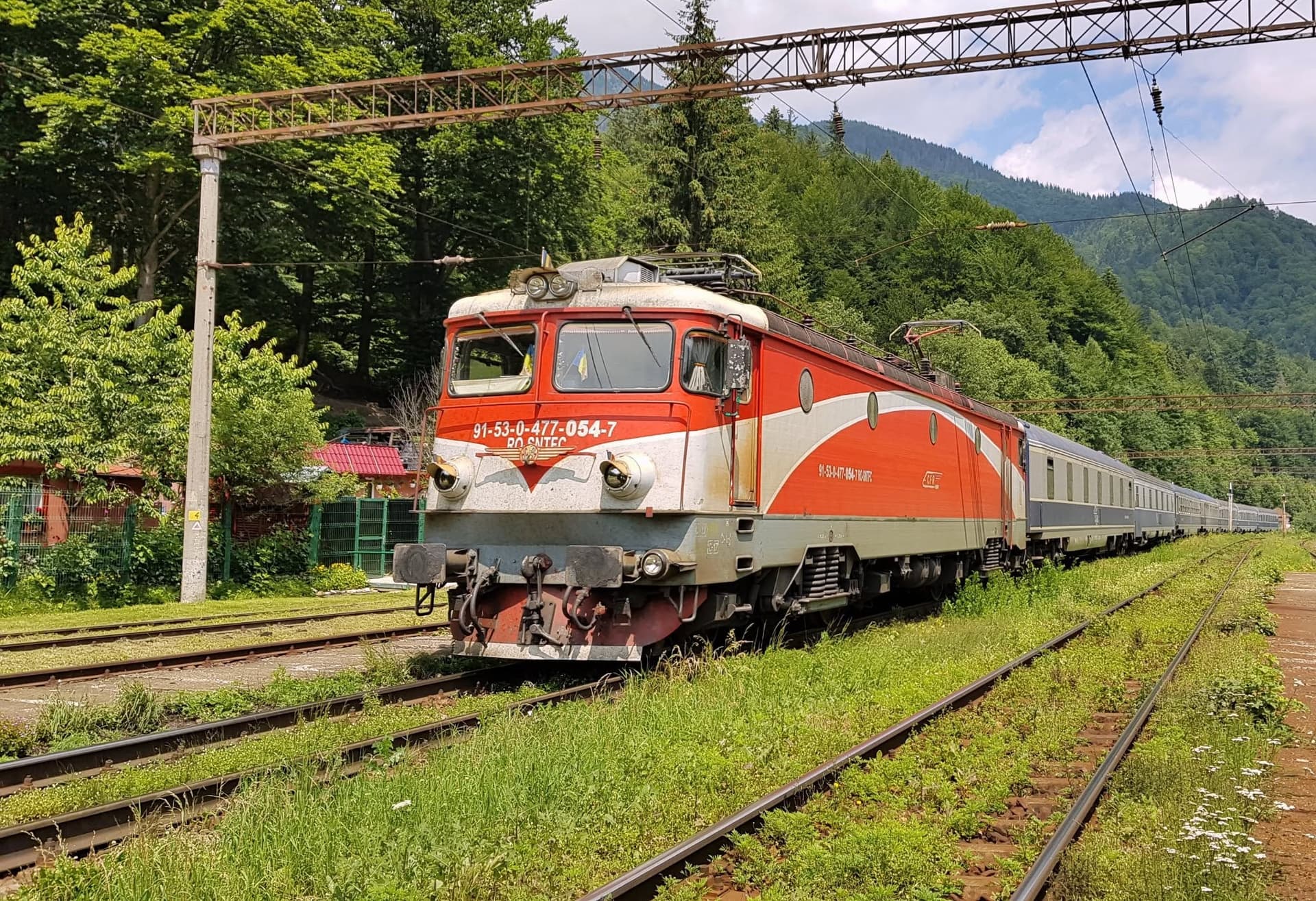 Bugetul CFR Călători pe 2026, aprobat în septembrie: venituri de 4,1 miliarde de lei, investiții de 1,13 miliarde și vânzări de active