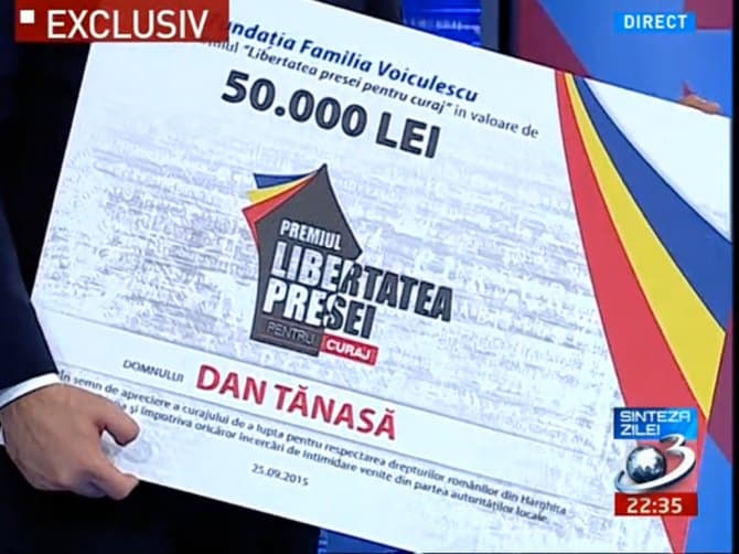 Autorul lui ”Marș, păduche!”, premiat de DAN VOICULESCU pentru ”curaj”