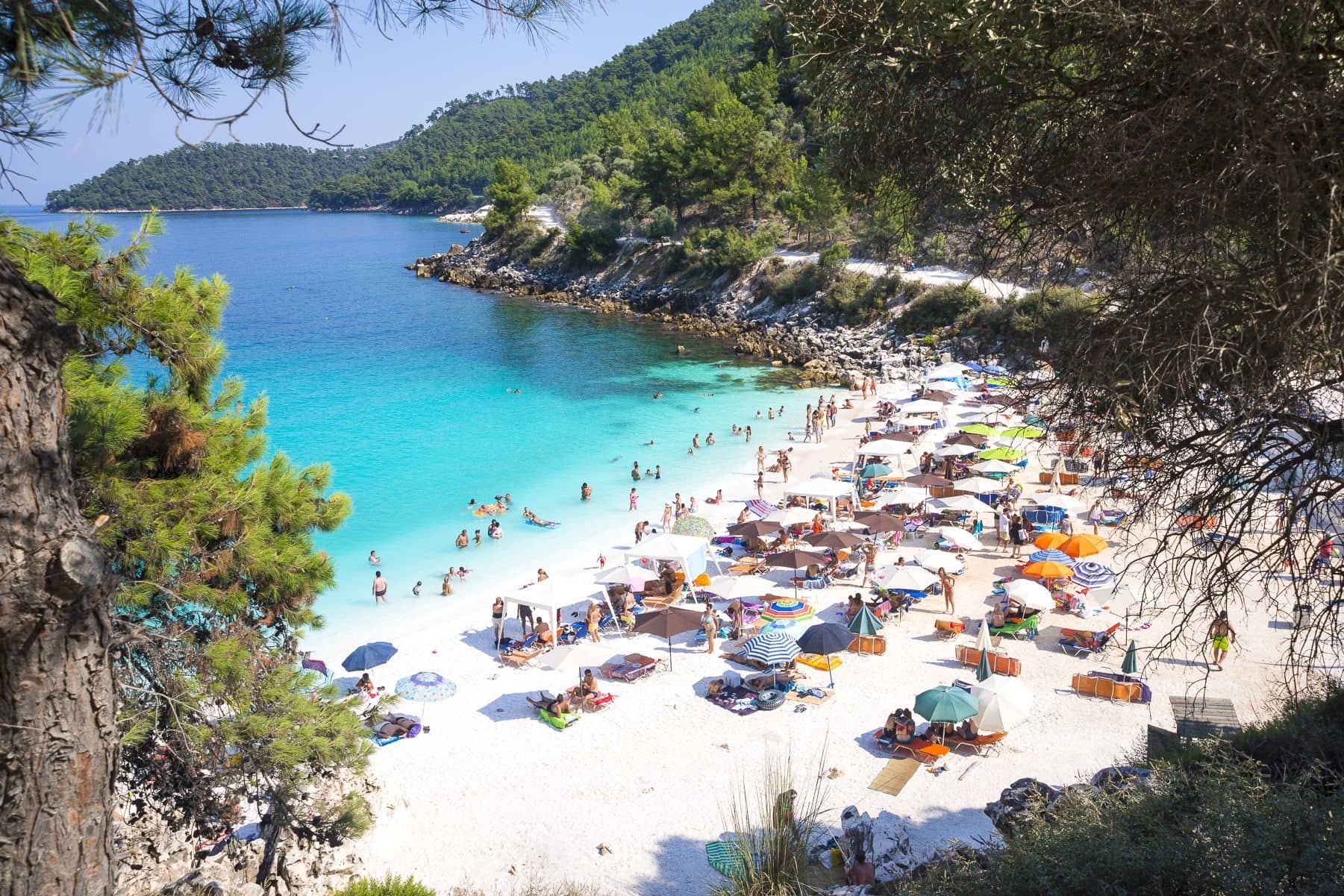 Se scumpesc vacanțele în Grecia. Turiștii vor plăti o taxă suplimentară
