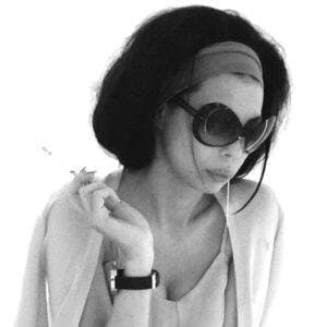 Familia lui Ingrid Vlasov distrusă de COVID-19! După ce și-a pierdut mama, designerița se află internată, la fel tatăl său și fiica sa