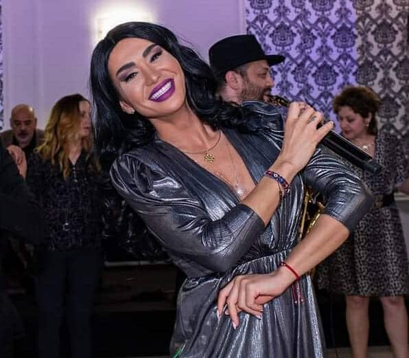 Margherita de la Clejani s-a lăsat de muzică. Fiica vestiților lăutari Viorica și Ioniță vrea să-și încerce norocul cu o afacere
