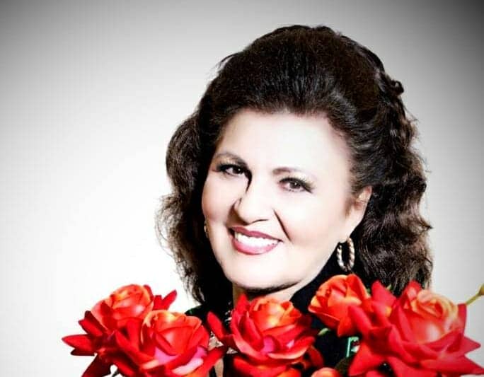 Irina Loghin împlinește astăzi 85 de ani! Astăzi una dintre cele mai bogate soliste de muzică populară, artista a fost interzisă în comunism