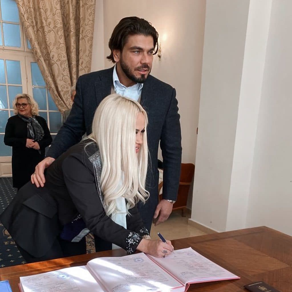 Anda Adam s-a măritat din nou /FOTO! Iubitul său a fost bancher în Elveția