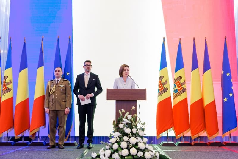 Maia Sandu, mesaj după primul tur al alegerilor: „Lupta pentru libertate nu încetează niciodată. Distanța de la democrație la autoritarism poate fi tare scurtă”
