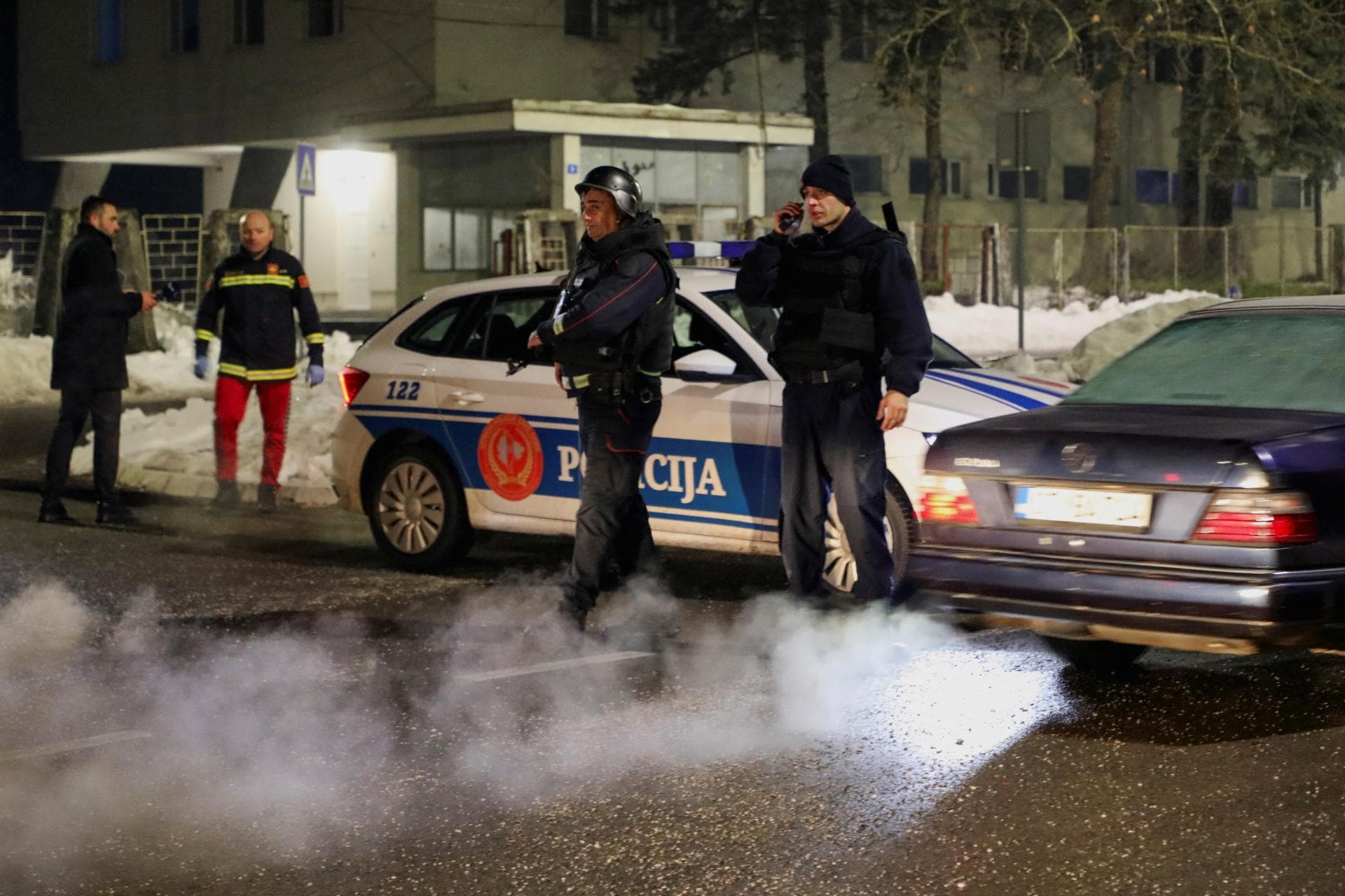 Un atacator a ucis 12 persoane într-un oraș din Muntenegru