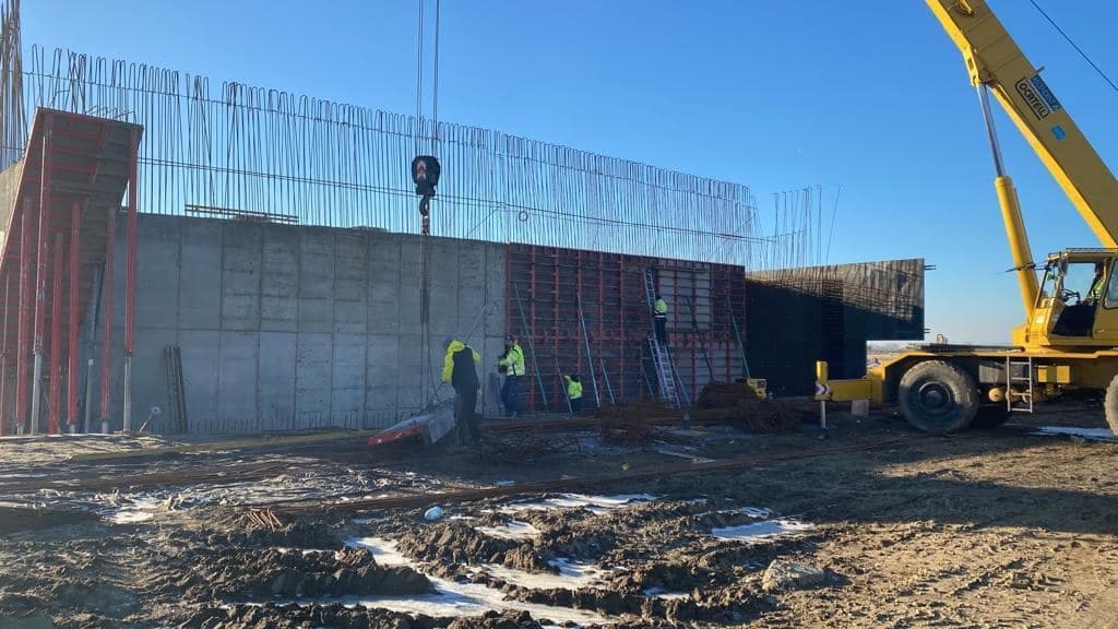 Au fost reluate lucrările şi pe primele loturi din Autostrada Ploieşti – Buzău