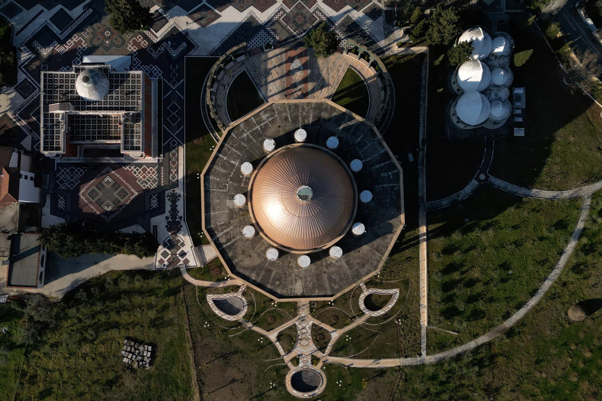 Un „Vatican” pentru ordinul Bektashi: Planul Albaniei pentru un stat spiritual suveran