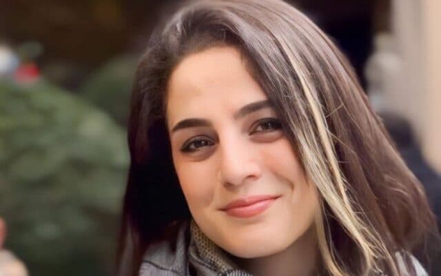 Pedeapsă pentru o iraniancă care a publicat o poză pe internet. A fost lovită cu biciul de 74 de ori