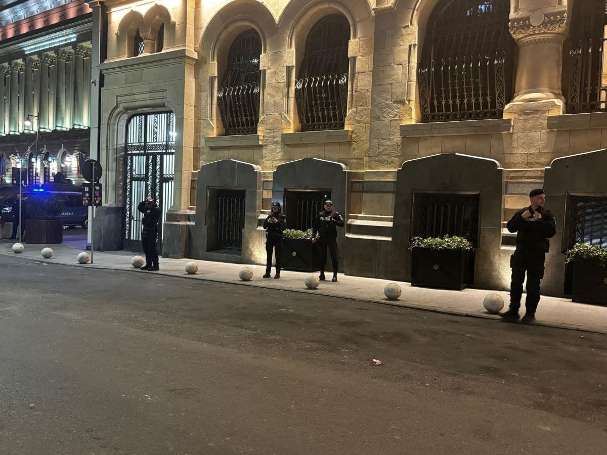 Altă ligă. Manchester United a ales să închirieze un hotel întreg din București. Cât costă o cameră la unitatea de cazare