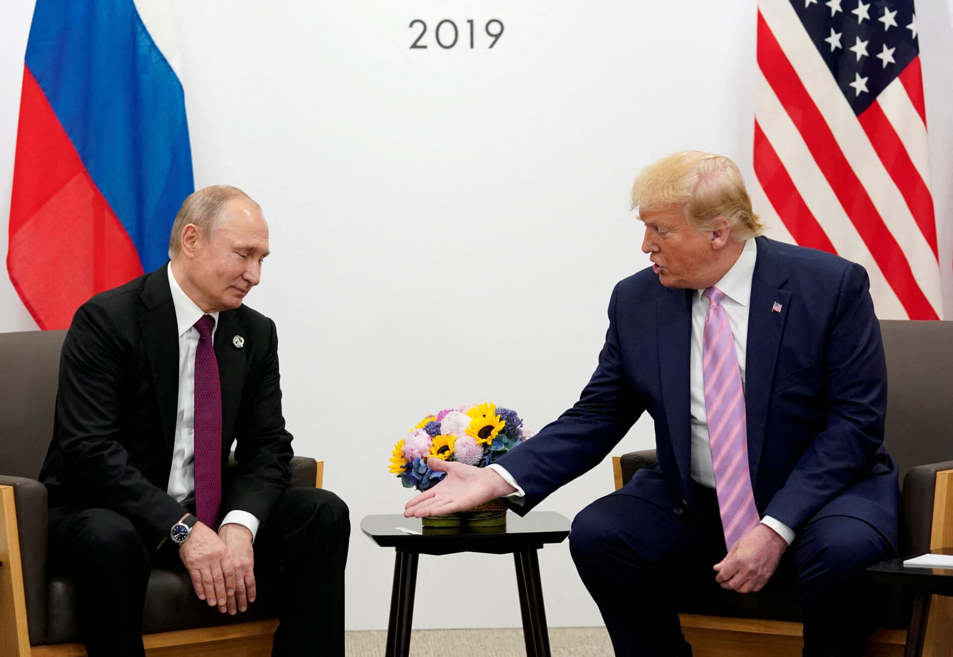 Întâlnire de gradul zero Trump-Putin. Pace sau război?