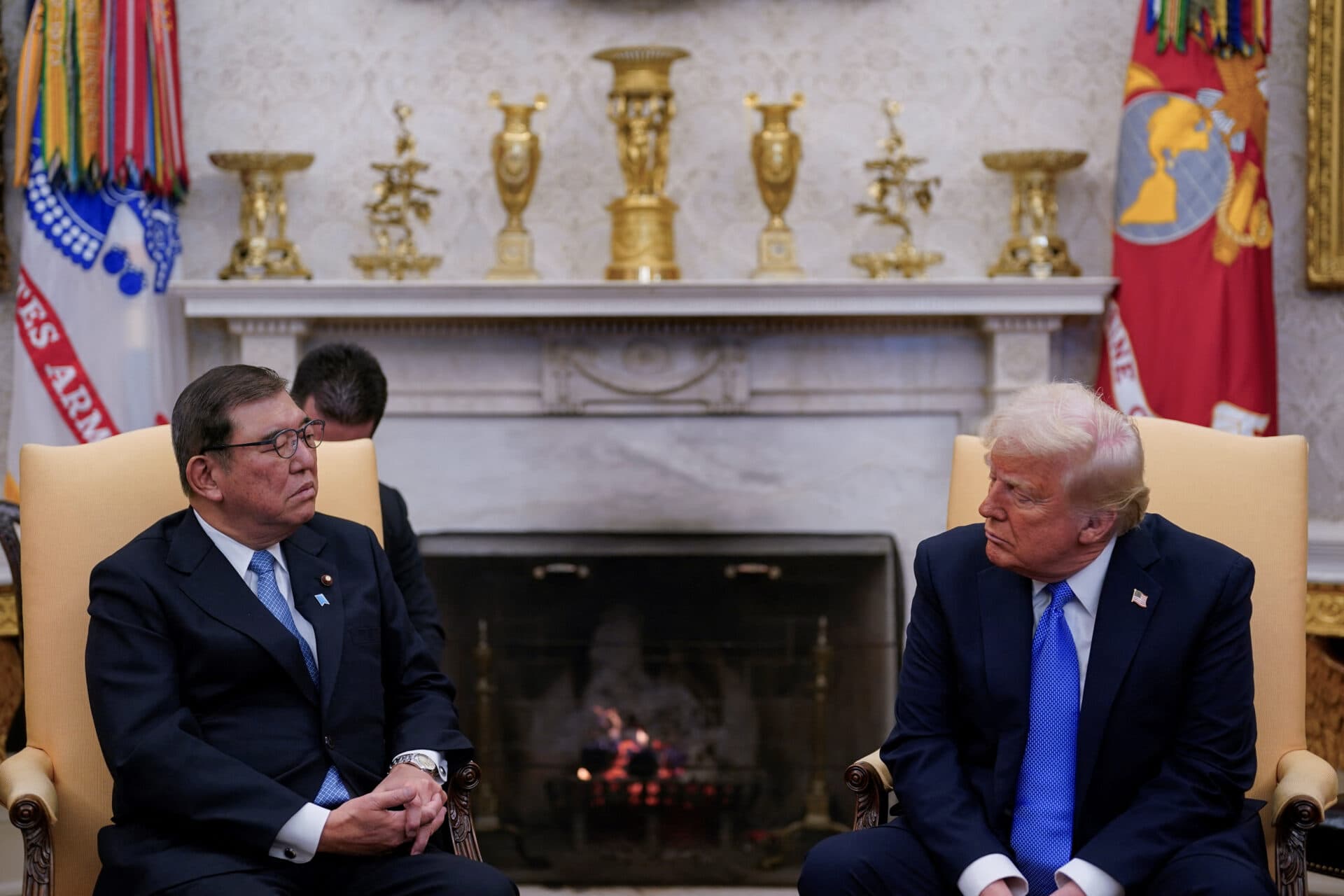 Întâlnire la Casa Albă. Trump cere echilibru, Japonia promite investiții