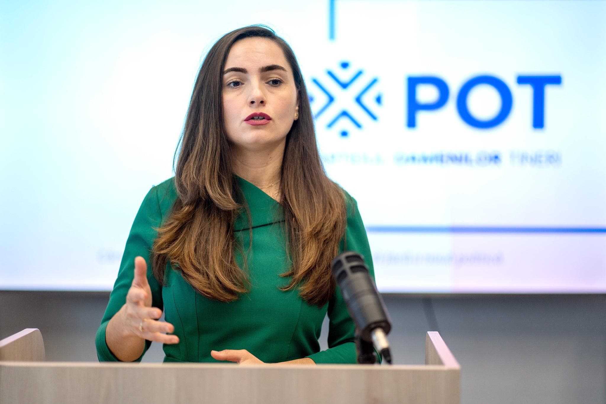 Gavrilă (POT): „Cu o țară divizată nu poți să reușești nici să acoperi deficitul bugetar, nici să crești, nici să dezvolți”