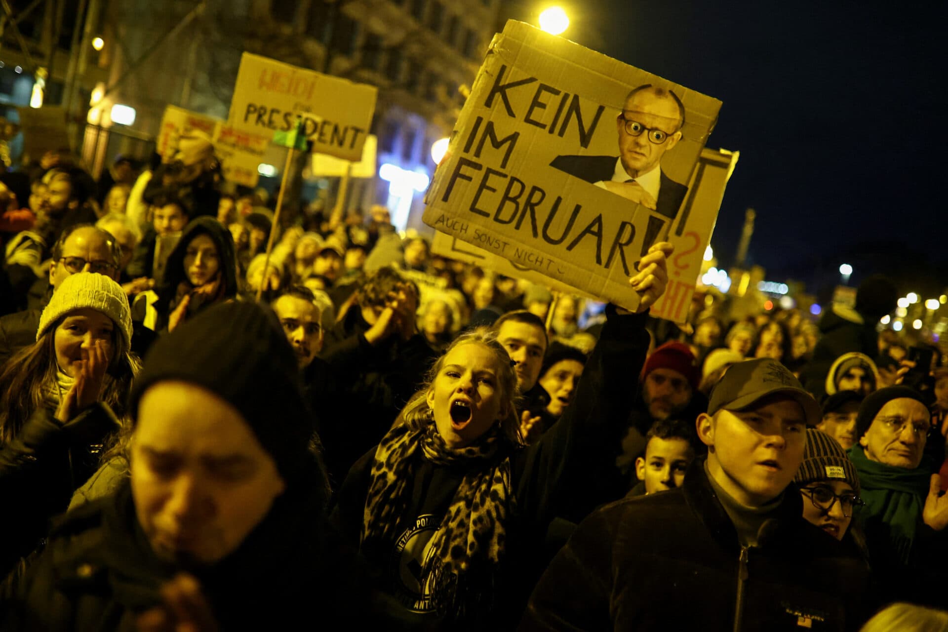 Fără compromisuri. Germanii ies în stradă contra CDU și AfD
