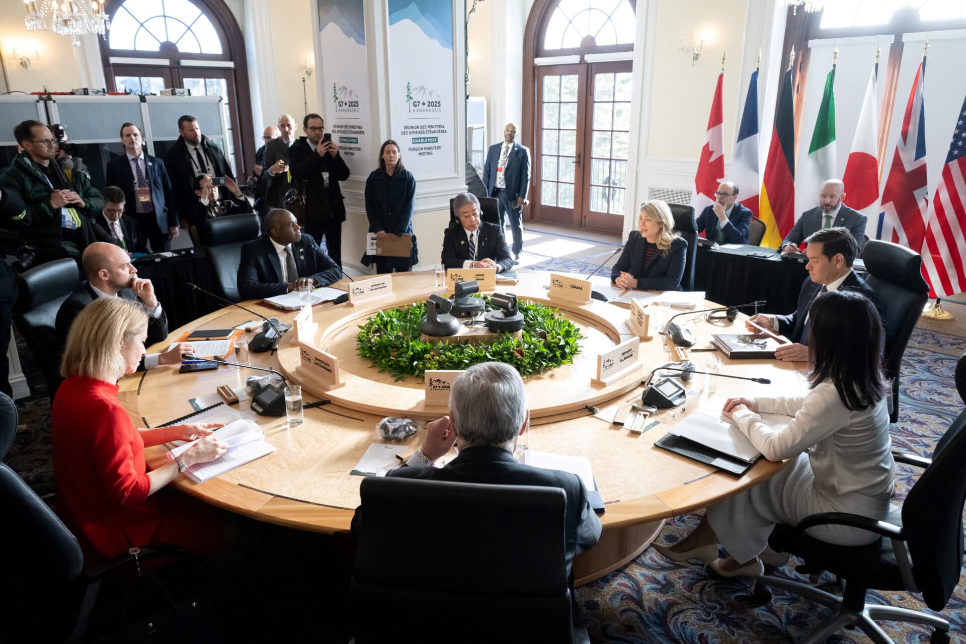 G7, între unitate și dispute. Front comun pentru a sprijini Ucraina
