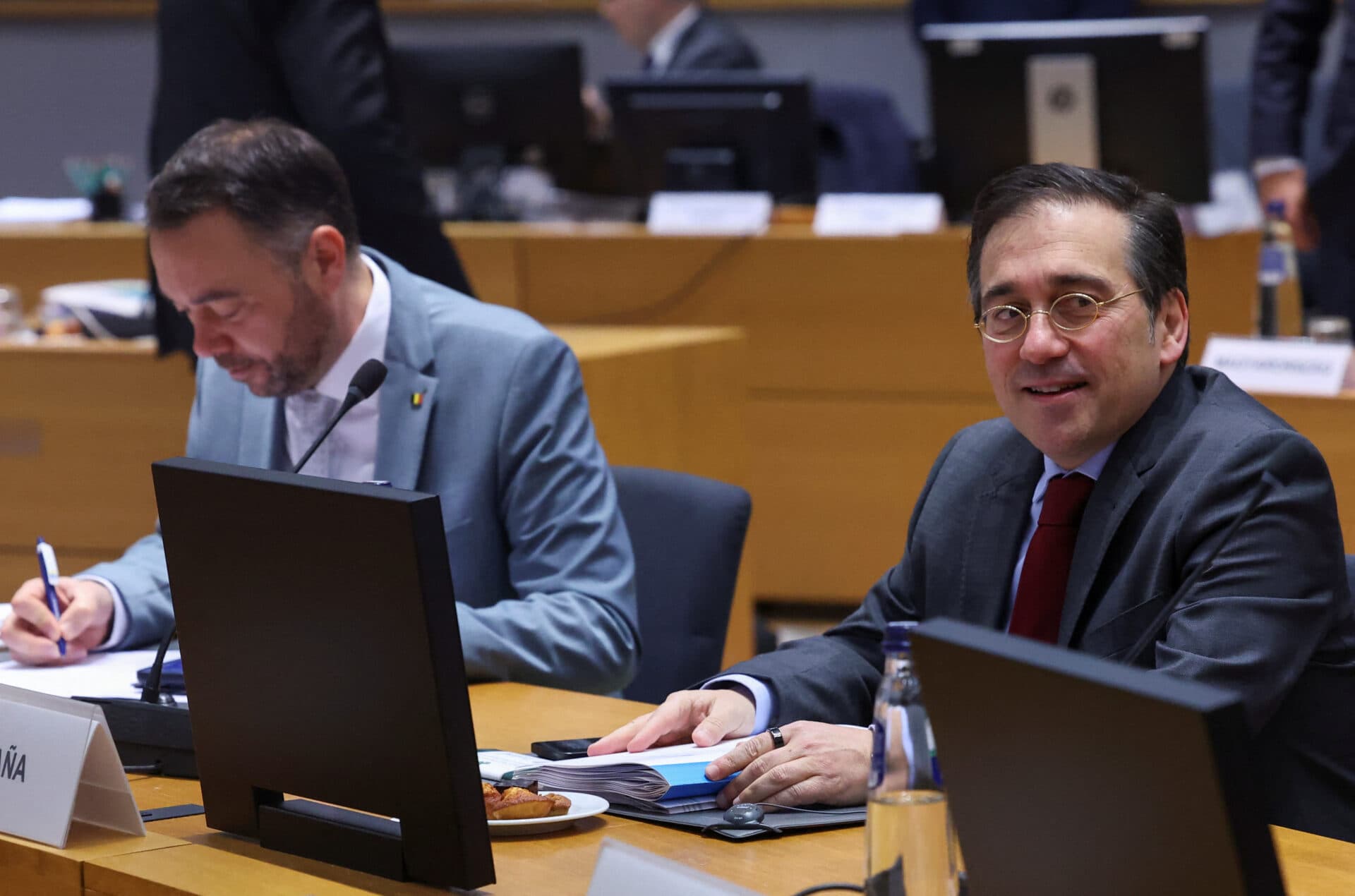 Diviziuni în UE privind planul de creștere a ajutorului militar pentru Ucraina