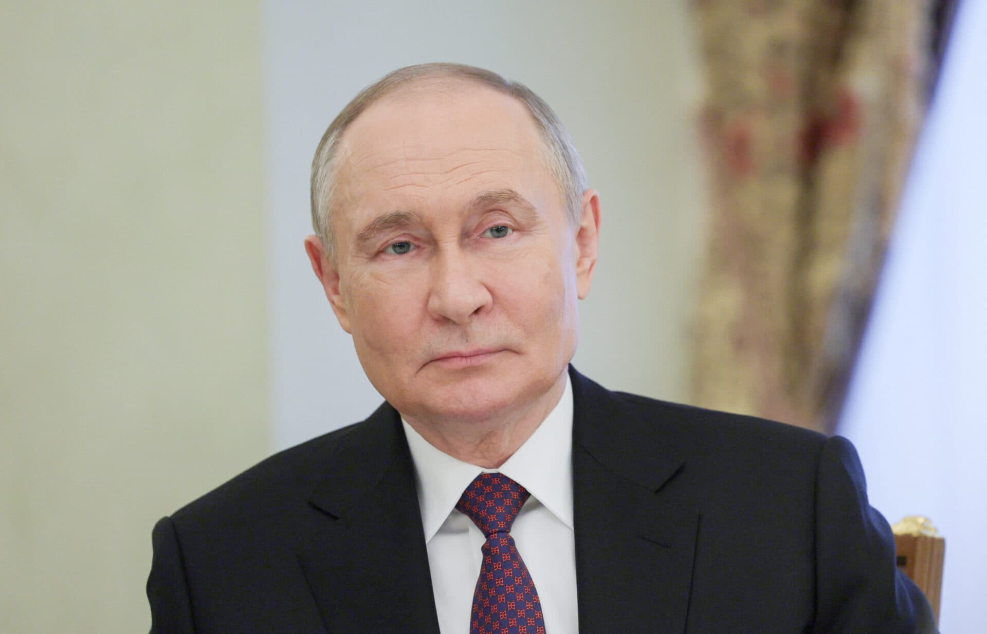 Putin recunoaște lacunele. Industria de armament rusă accelerează, dar nu acoperă toate nevoile