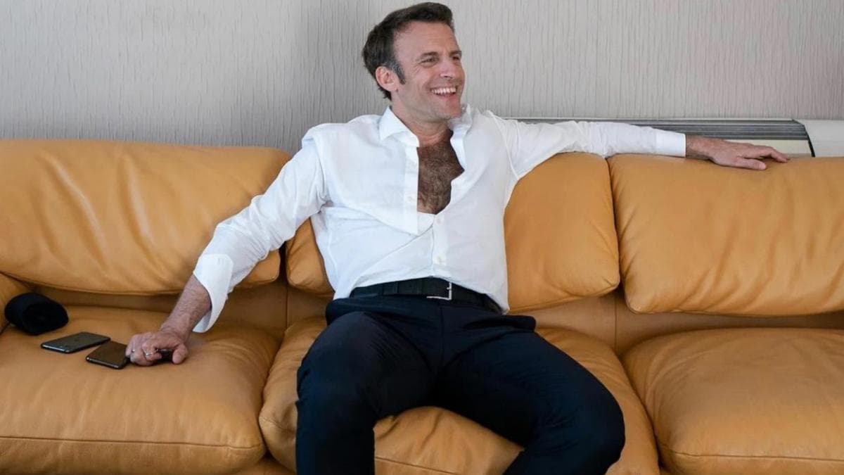Ce parfum folosește Emmanuel Macron recunoscut de angajați, în tot Palatul Elysee și cât costă!