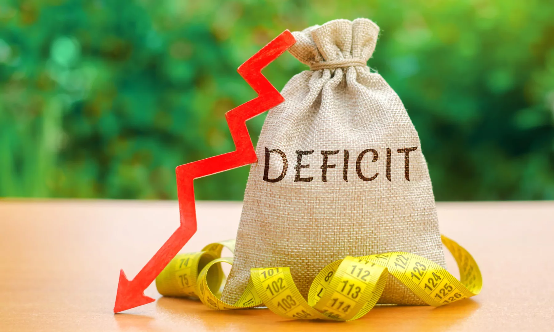 Bugetul pe muchie. Strategia Guvernului pentru a ținti sub 8% deficit