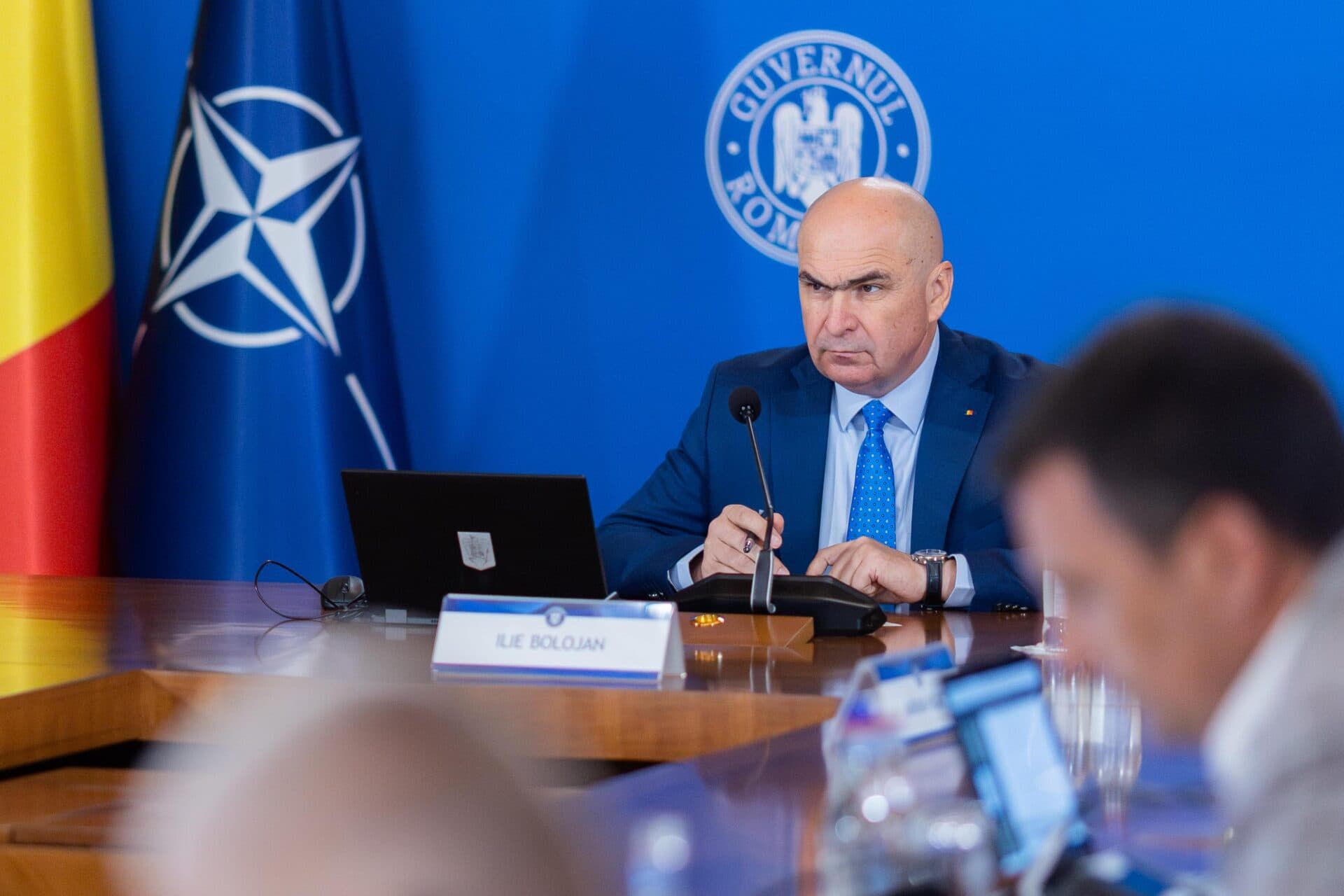 Deficitul bugetar crește. Dobânzile la împrumuturi - principala problemă