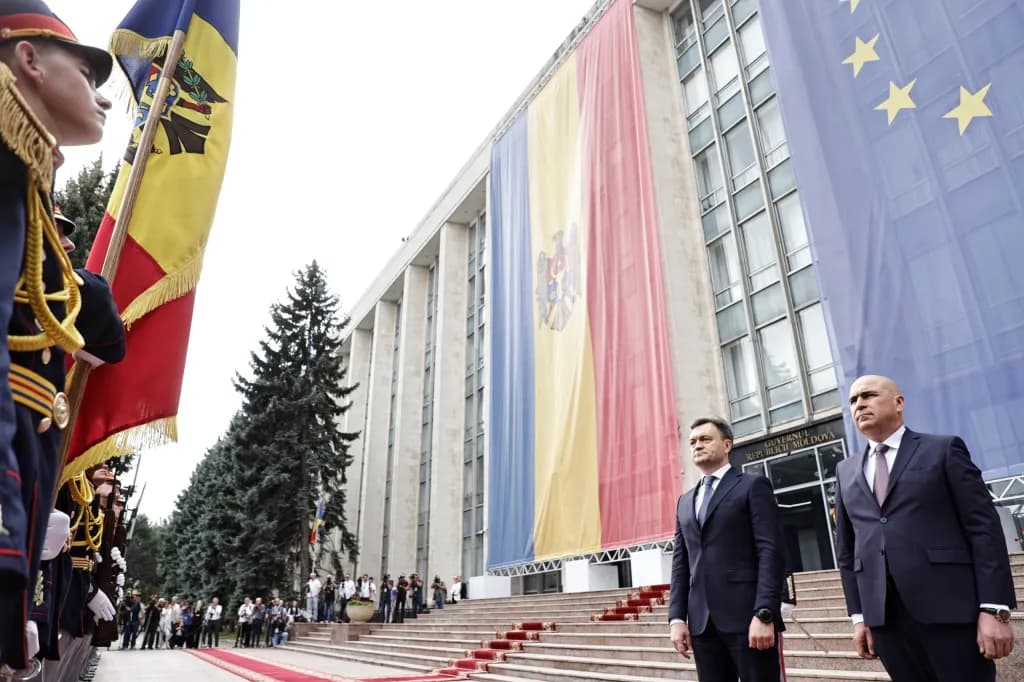 Ilie Bolojan, prima vizită la Chișinău în calitate de premier. Întâlniri cu Maia Sandu și Dorin Recean, participări la evenimente publice