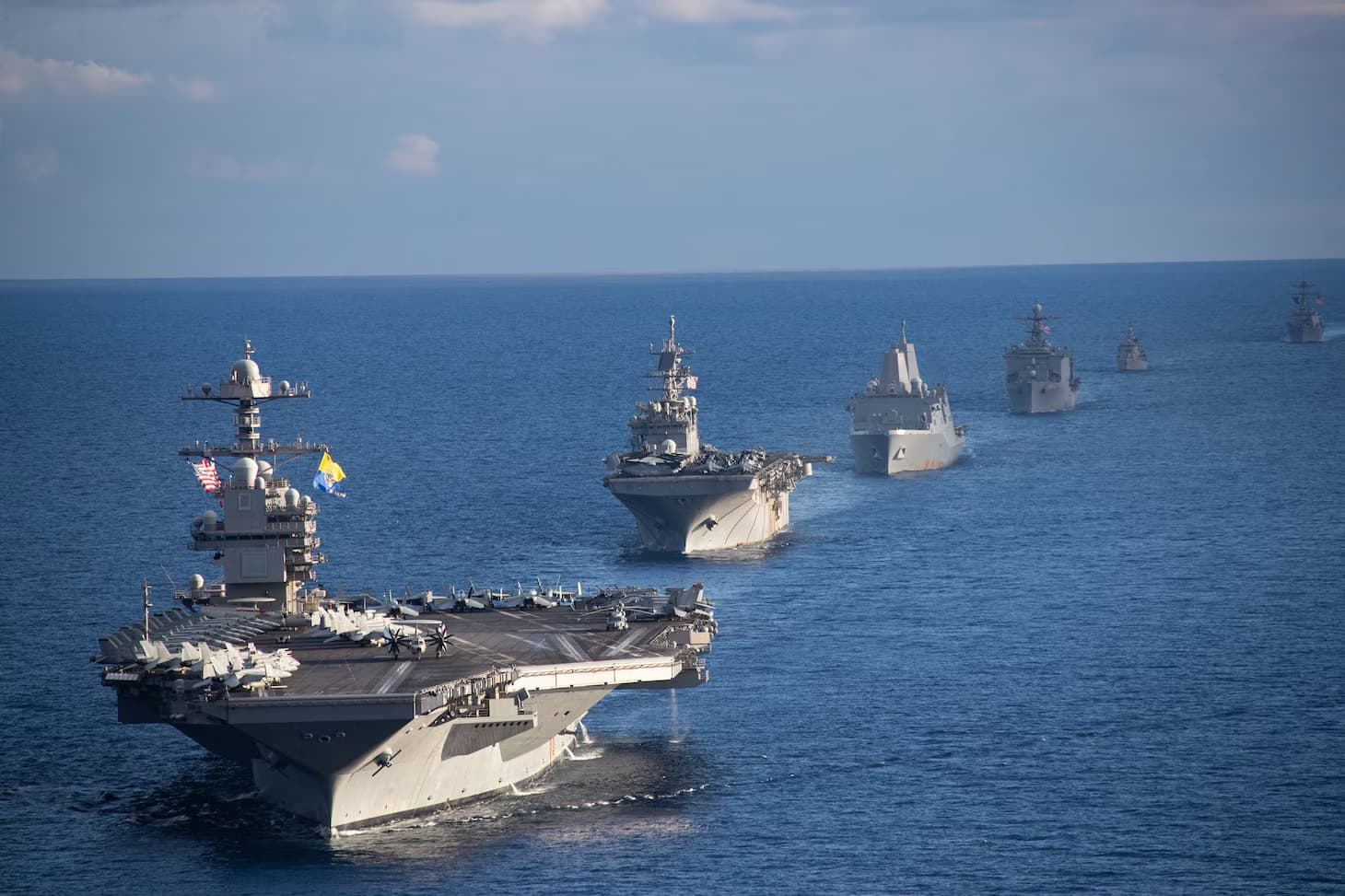 Americanii au blocat Venezuela. Spațiul aerian, închis