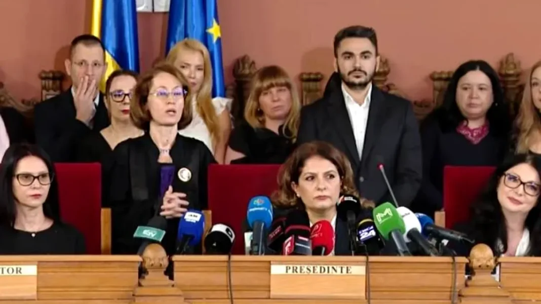 Conferința în care s-au dezvăluit fracturile din sistemul judiciar. Judecătoare: „Suntem terorizați pur și simplu cu acțiuni disciplinare”