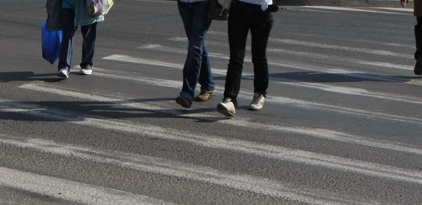 Schimbări în Codul Rutier. Ce s-ar putea întâmpla la trecerile de pietoni
