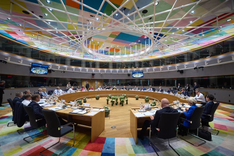 UE a ales soluţia îngheţării pe termen nelimitat a activelor ruseşti din Europa