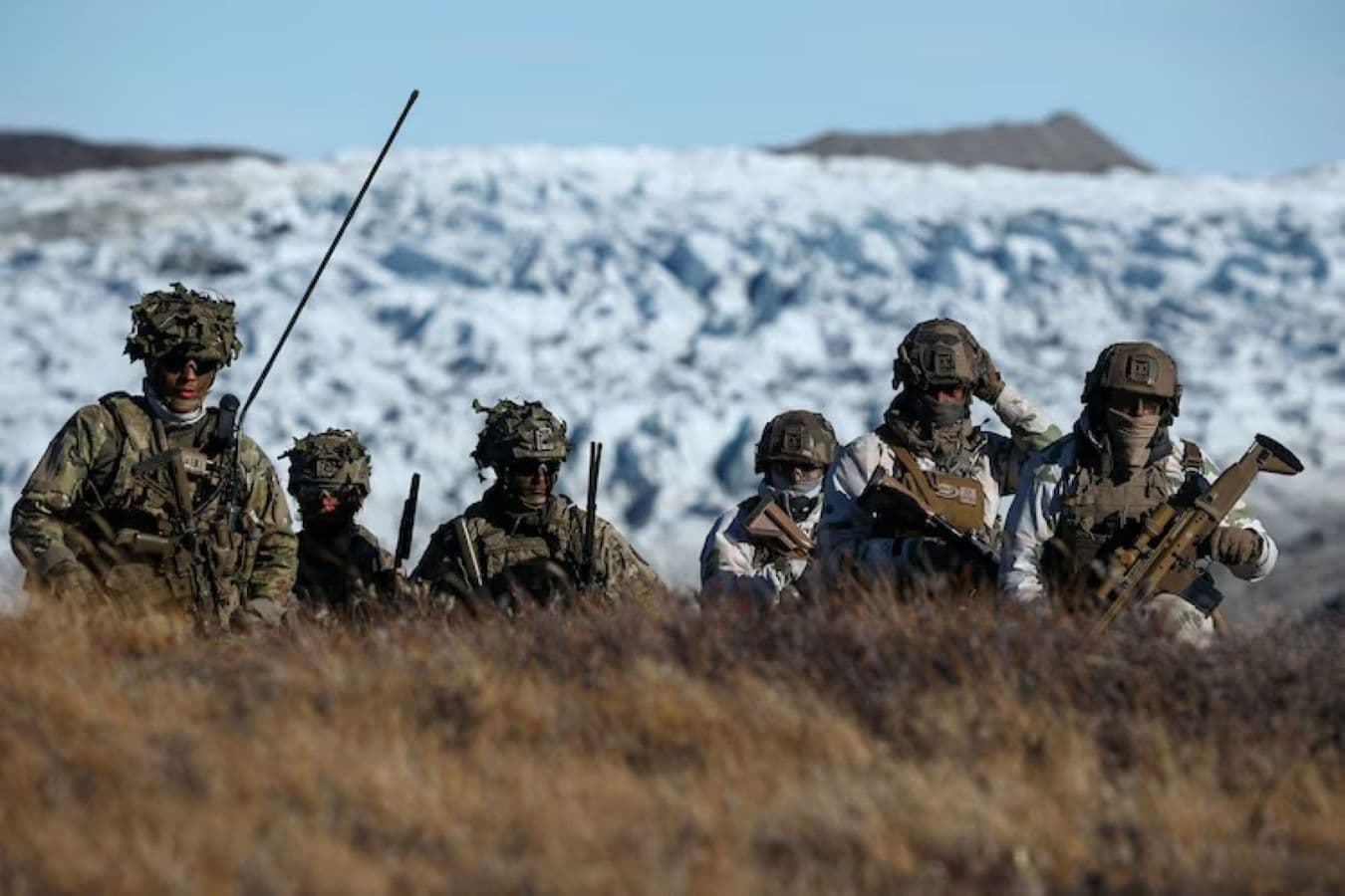 Trupe de comando daneze au descins în Groenlanda