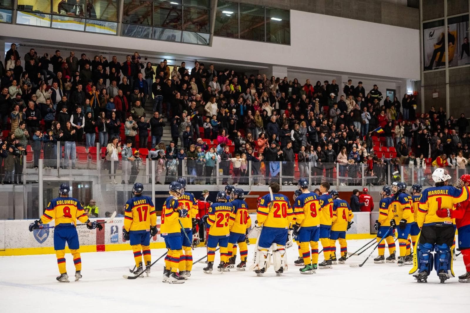 România poate: Mondialul U18 de hochei pe gheață de la Târgu Secuiesc, un model de sport și business