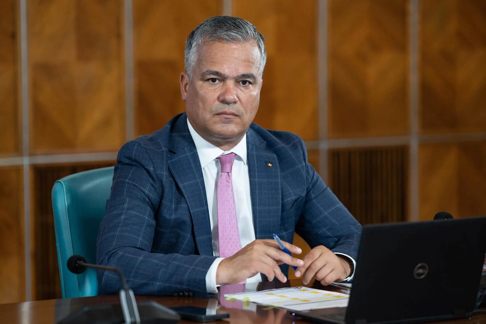 Cine este Adrian Veștea, premierul numit de Nicușor Dan