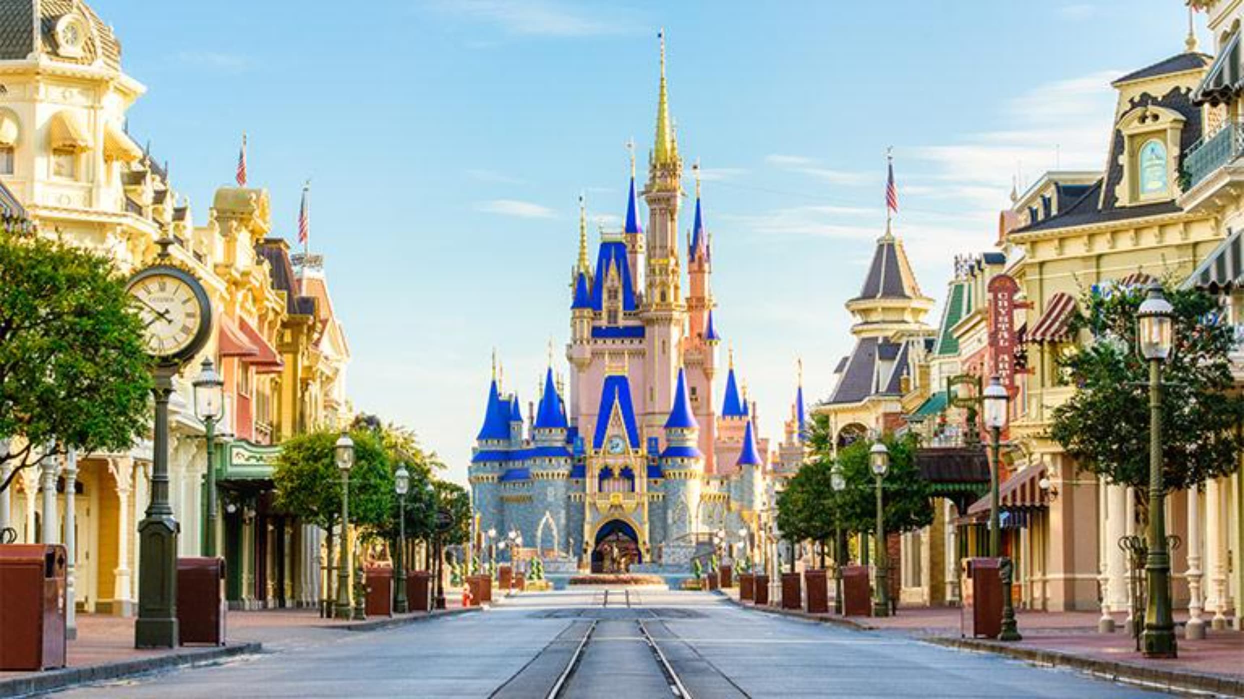 Disneyland Paris atrage milioane de turiști, dar încă nu și-a scos investiția după mai bine de trei decenii