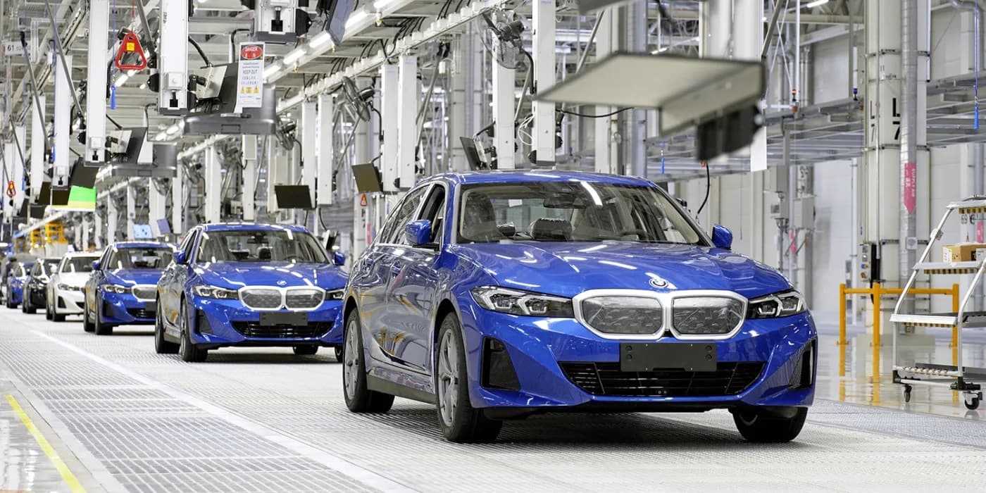 Acțiunile BMW se prăbușesc la minimul ultimilor șase ani. Urmează concedieri în Europa
