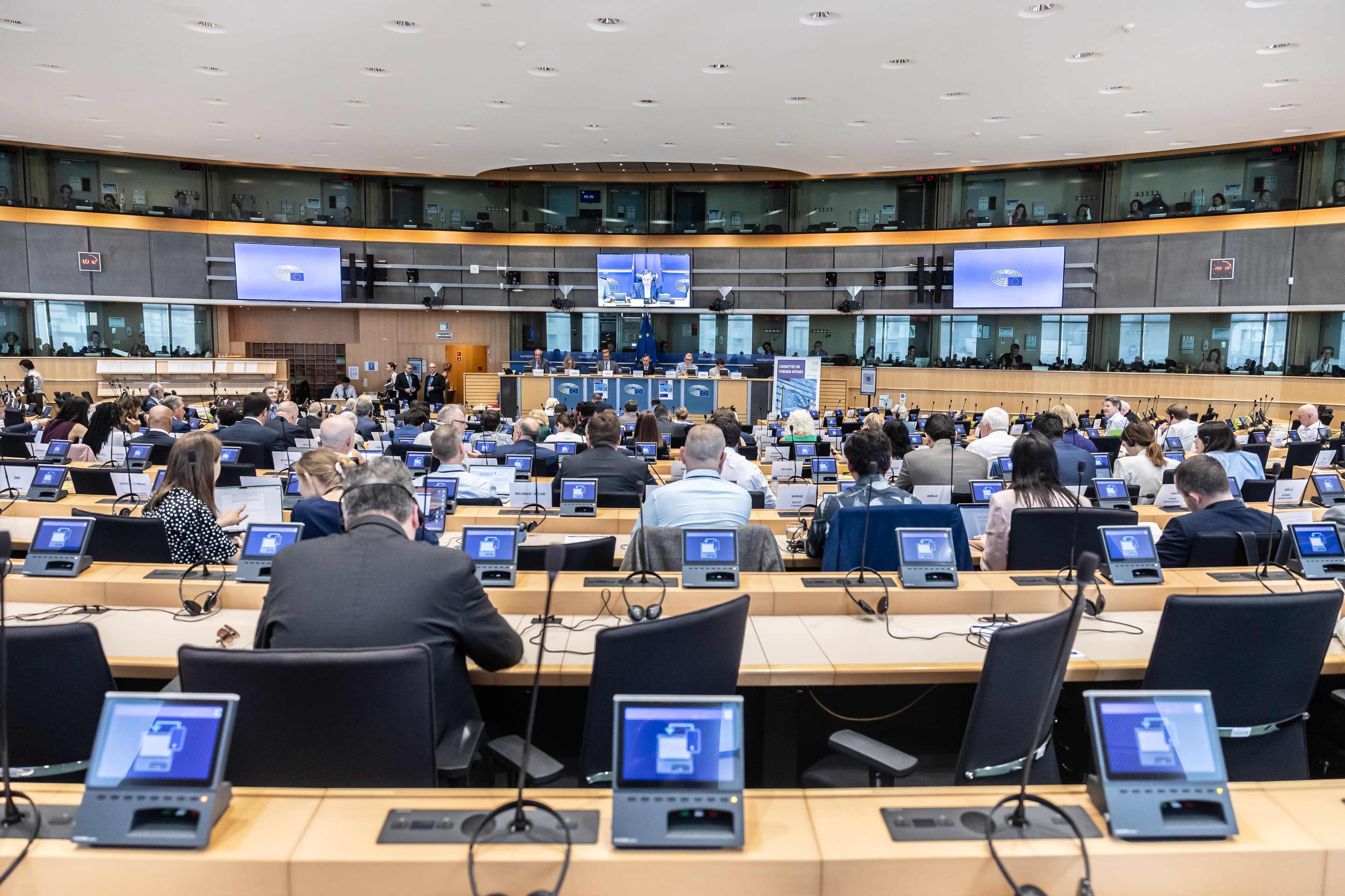 Muntenegru ajunge mai aproape de aderare, Comisia Europeană spune că tratatul începe să fie pregătit