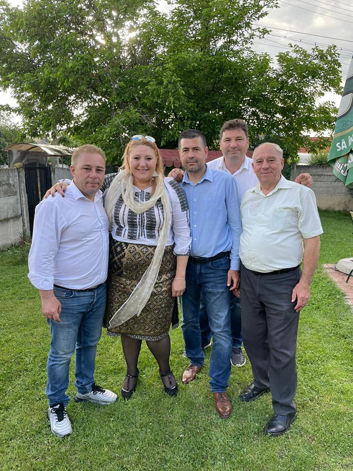 Șoșoacă face campanie pentru PSD! Se înscrie în partid?