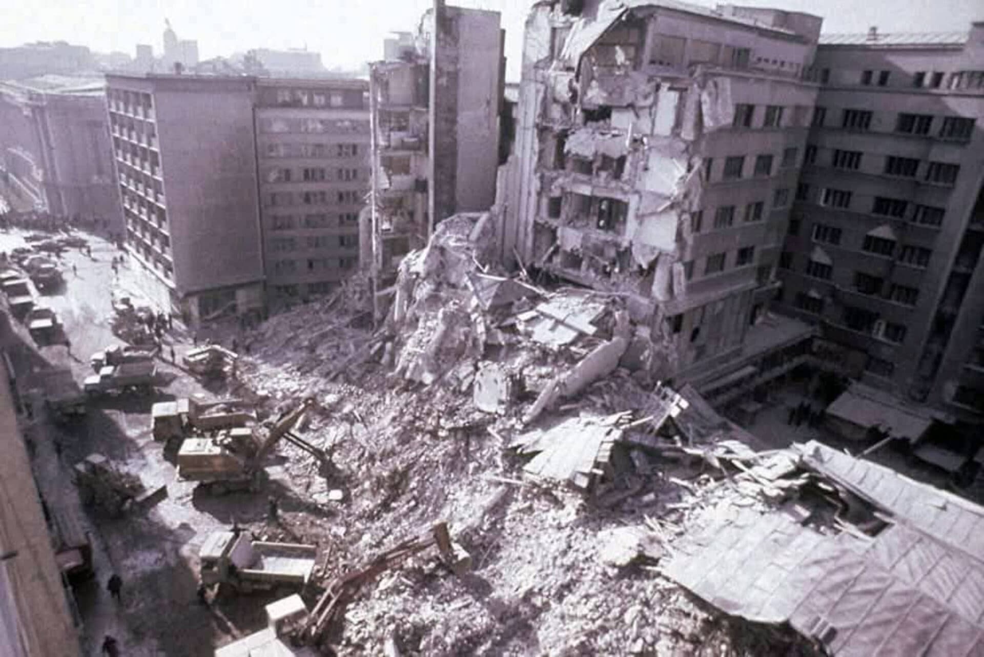 49 de ani de la Marele Cutremur din 4 martie 1977. 56 de secunde care au schimbat pentru totdeauna Bucureștiul. Bilanțul de coșmar