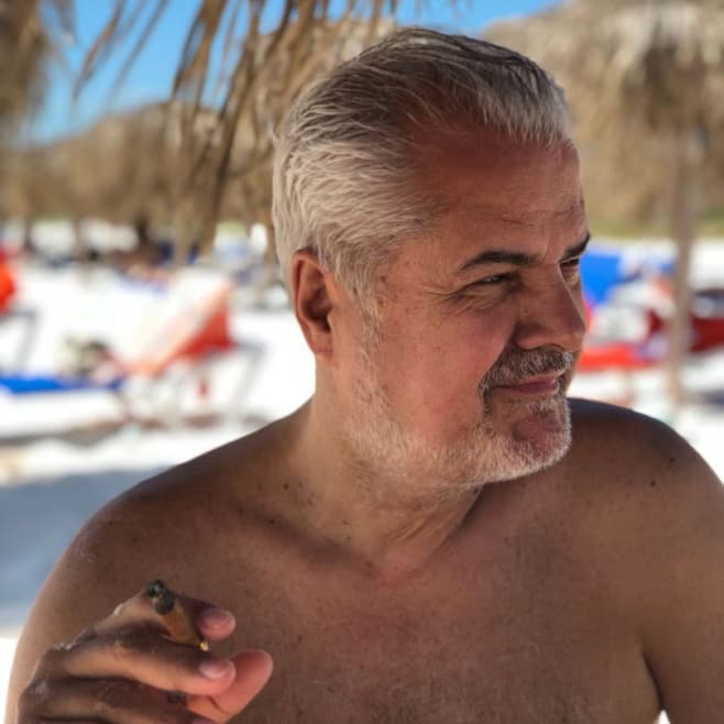Adrian Năstase, operație dificilă: ”A fost o intervenție complicată. Urmează o recuperare de durată!”
