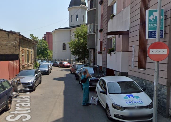 Afacerile Crystal Dental Clinic, în care a murit o fetiță de doi ani, au explodat în ultimii ani