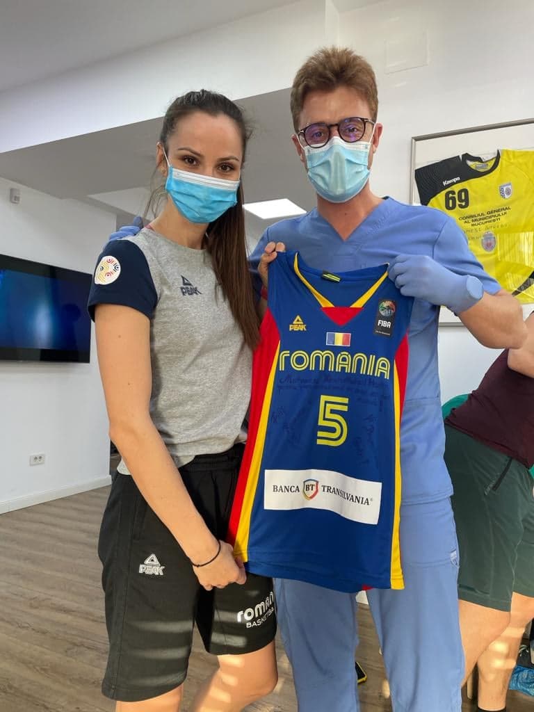 Aromânul Djoko, fondatorul Kineto Medical Health, fizioterapeutul sportivilor români