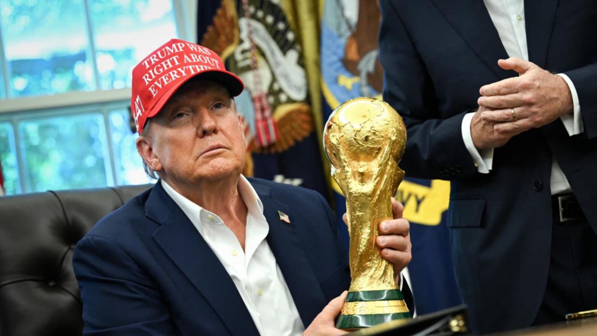 Astăzi se aleg grupele Mondialului de fotbal 2026. O ceremonie mutată la Washington DC, pe placul lui Trump!
