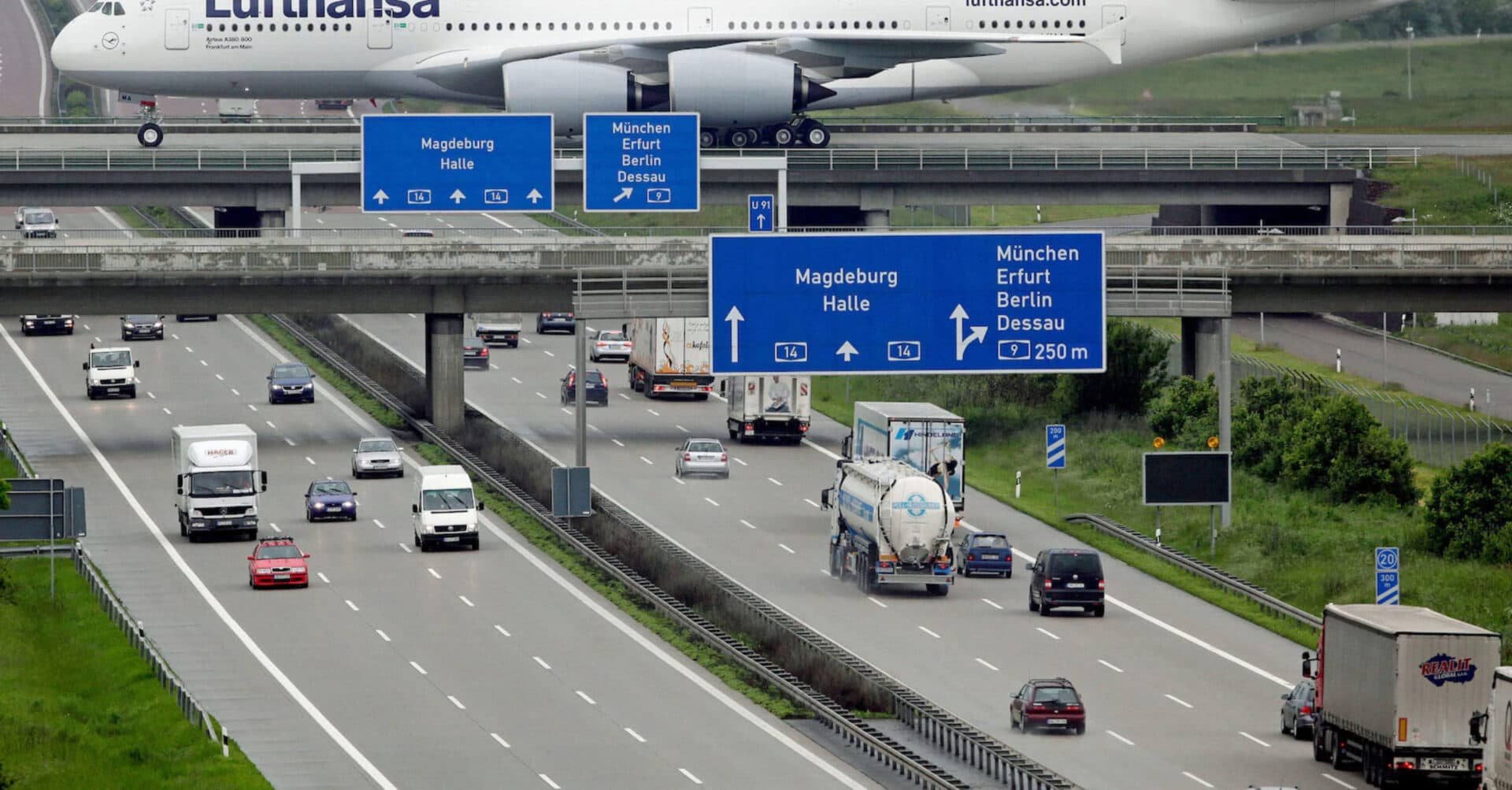 Autostradă spre Aeroportul Otopeni! Va fi gata înainte de noul terminal și metroul bucureștean