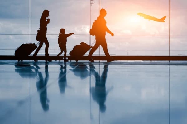 „Avion cu motor, ia-mă și pe mine în zbor.” În ianuarie, cele mai ieftine bilete de avion