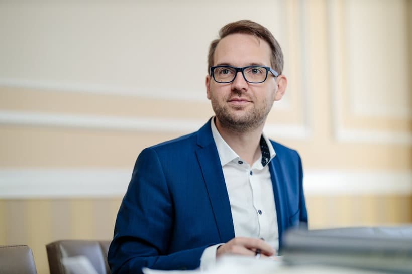 Bolojan, sprijinit total de USR. Dominic Fritz: „Eu îl susțin pe premier”