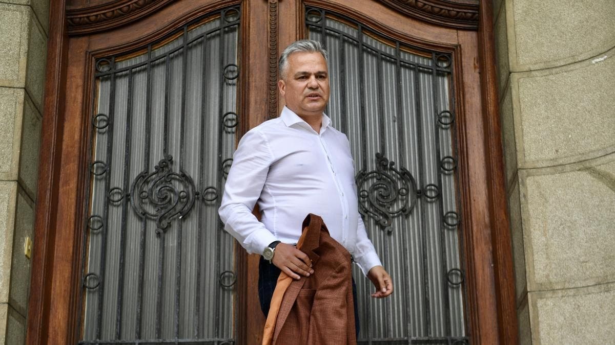BREAKING. Nicușor Dan forțează ruperea PNL prin desemnarea lui Adrian Veștea