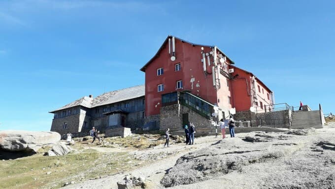 Cabana Babele, scoasă la vânzare! 1,6 milioane de euro pentru unul dintre simbolurile Bucegilor