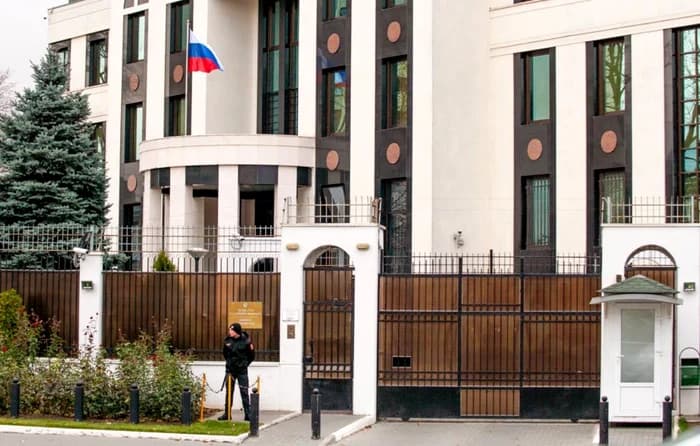 Ce ascunde expulzarea a trei diplomați ruși din Republica Moldova? Un scandal cu implicații internaționale uriașe