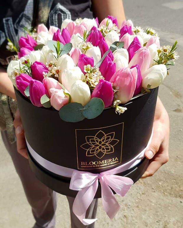 Cele mai potrivite buchete de flori cand vrei sa spui “Felicitari”