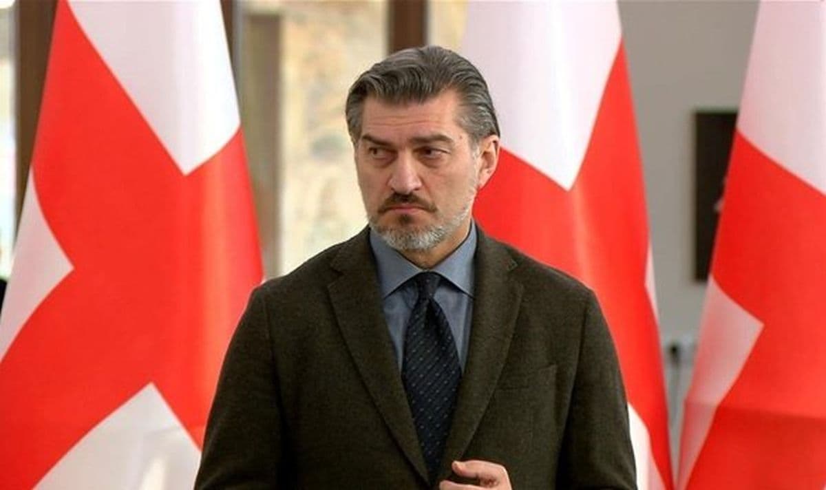 Cine este Mihail Kavelașvili, fostul fotbalist ales președinte al Georgiei. Este celebru datorită atitudinii împotriva Vestului