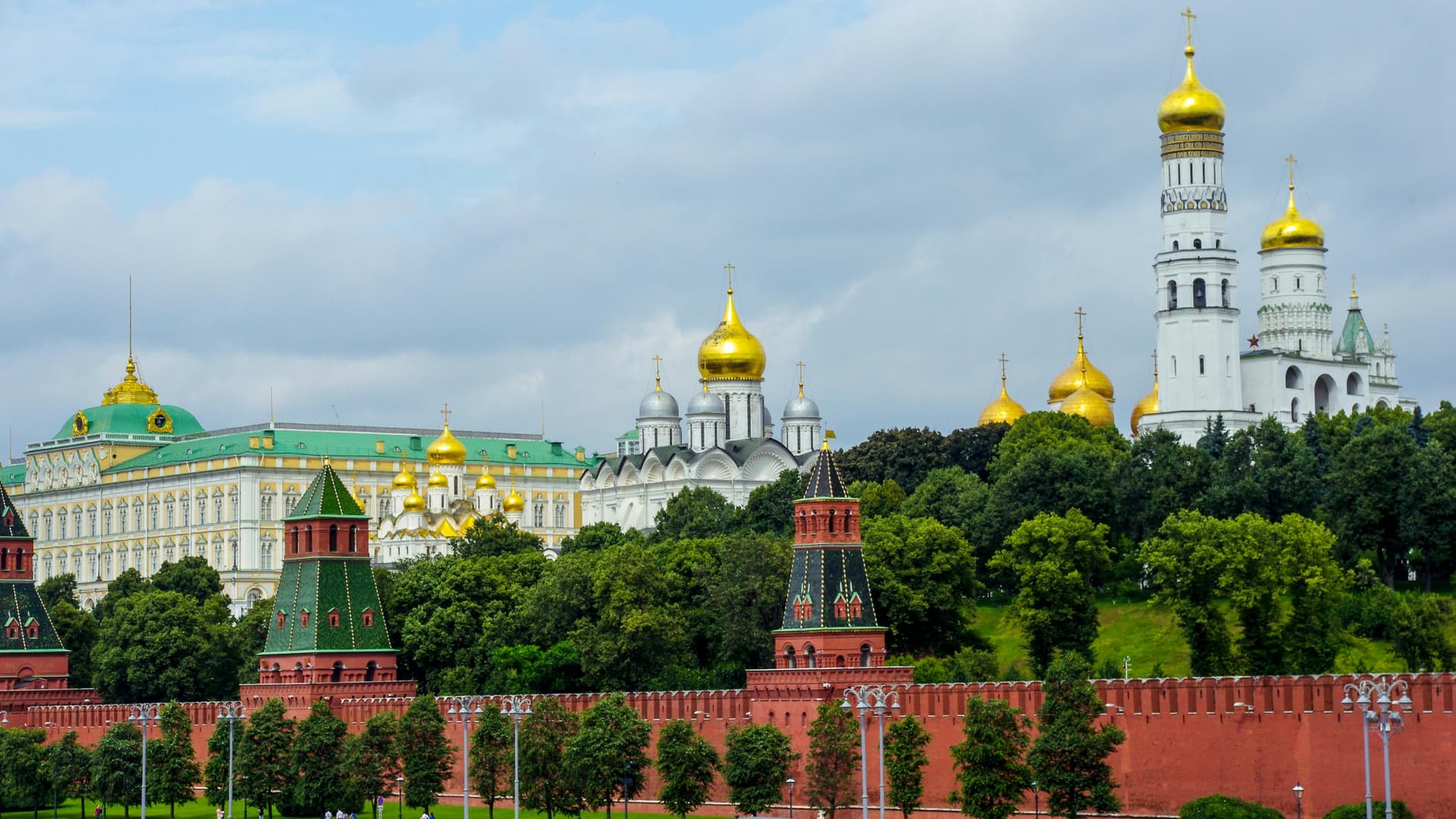 CJUE confirmă înghețarea fondurilor pentru cinci oameni de afaceri activi în Rusia